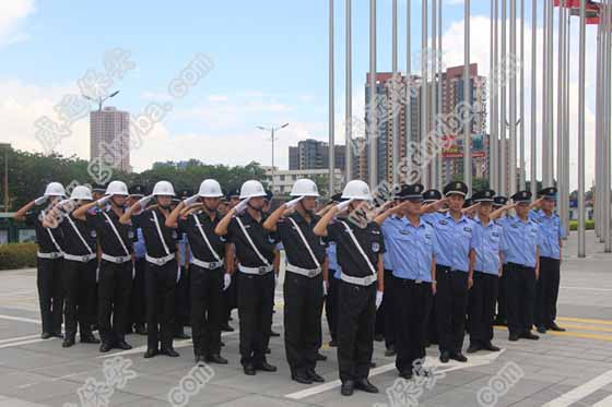 安保服務(wù)總公司威遠(yuǎn)之，公交車配備保安人員你怎么看？