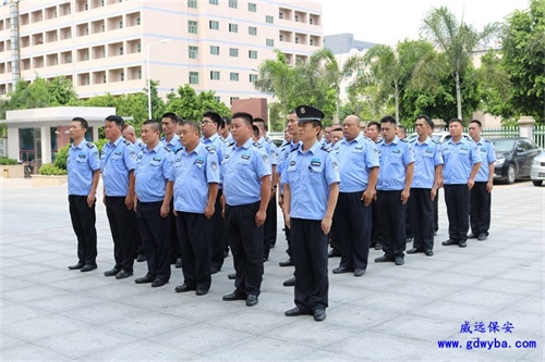 通過(guò)專業(yè)的廣東保安公司培訓(xùn)計(jì)劃，退伍軍人們都是精英