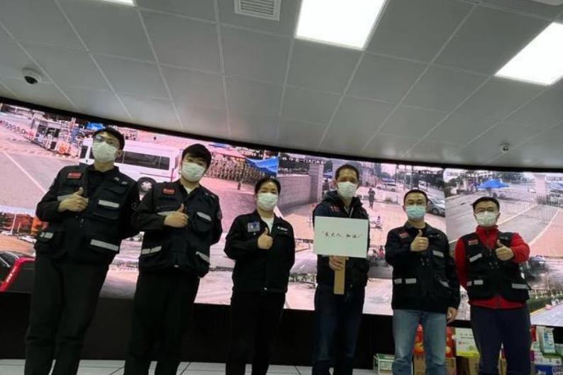 上海29歲保安成功考上985大學(xué)，前途不可限量，令人羨慕又敬佩