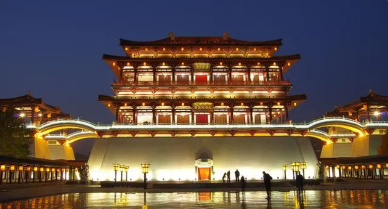 藏不住了！保安大叔成大唐不夜城“隱藏彩蛋”